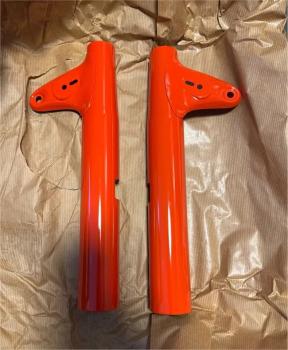 KTM Lampenhalter rechts und links SM25 3-Gang Korallrot NOS